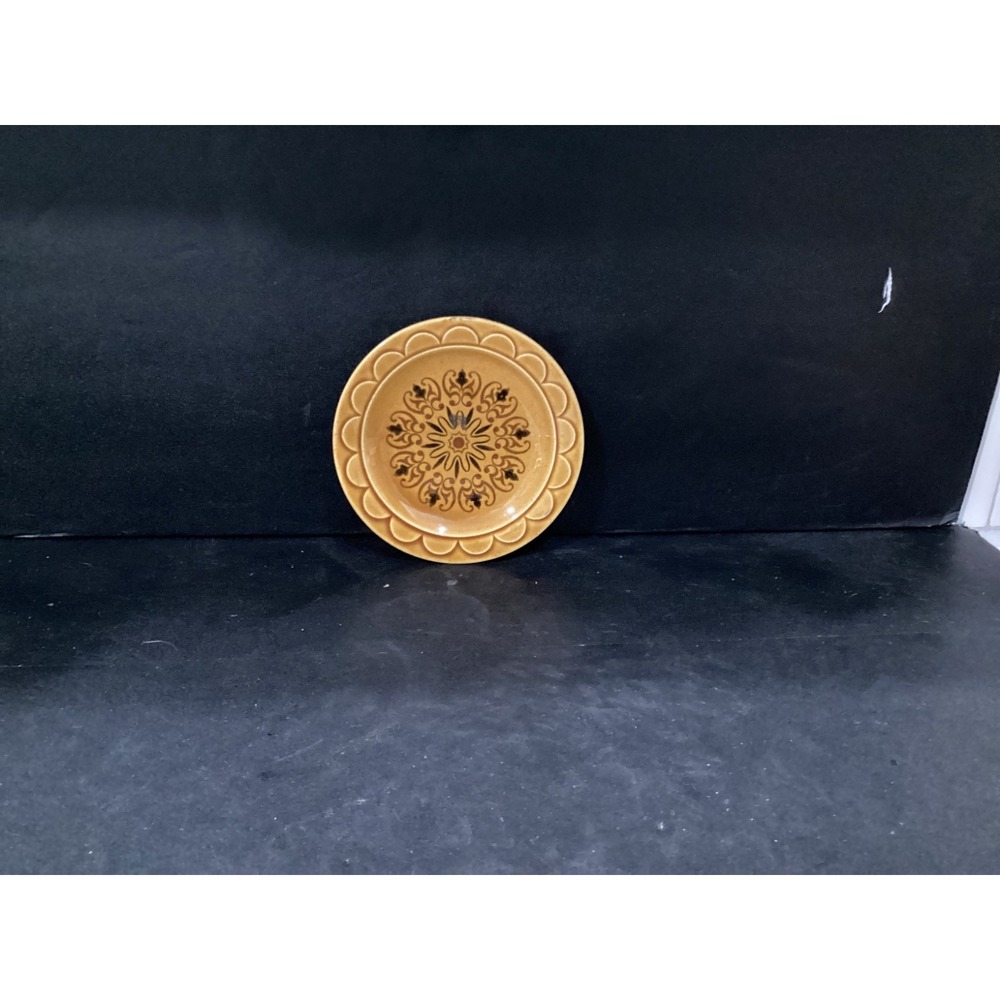 Vintage Homer Laughlin Granada Gold Cortez 6" Plate Mustard Scallop Edge
